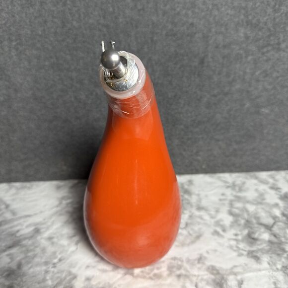 Rachael Ray 48466 Ceramic EVOO Oil and Vinegar Dispensing Bottle & Spout, 24OZ - Picture 4 of 6